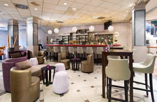 Imagen del bar/restaurante del Hotel Leonardo K&ouml;ln. Foto 13