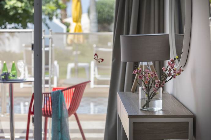 Imagen de la habitación del Hotel Leonardo Laura Beach and Splash Resort. Foto 10