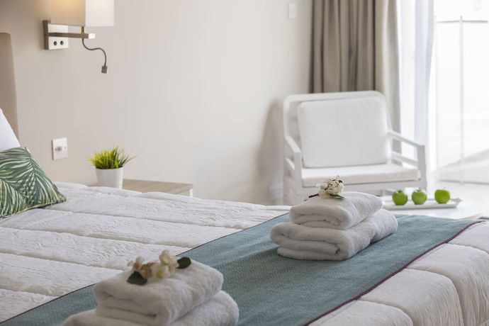 Imagen de la habitación del Hotel Leonardo Laura Beach and Splash Resort. Foto 12