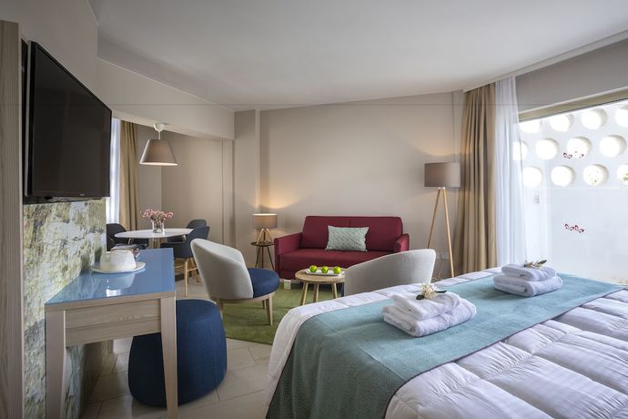 Imagen de la habitación del Hotel Leonardo Laura Beach and Splash Resort. Foto 14