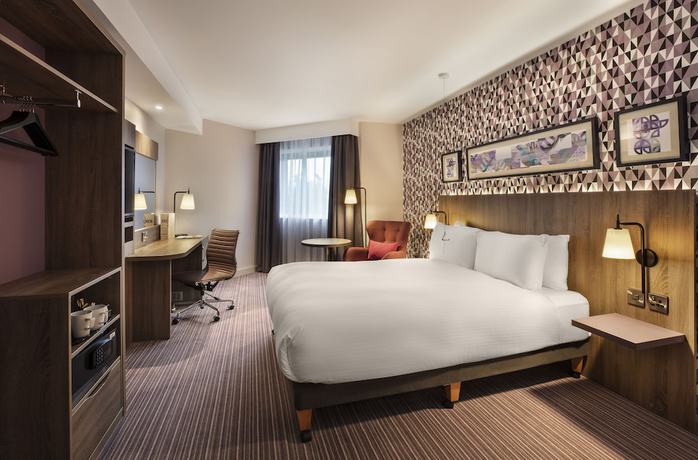 Imagen de la habitación del Hotel Leonardo London Heathrow Airport. Foto 11