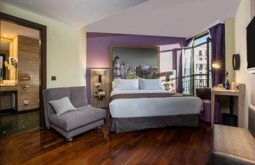 Imagen de la habitación del Hotel Leonardo Madrid City Center. Foto 13
