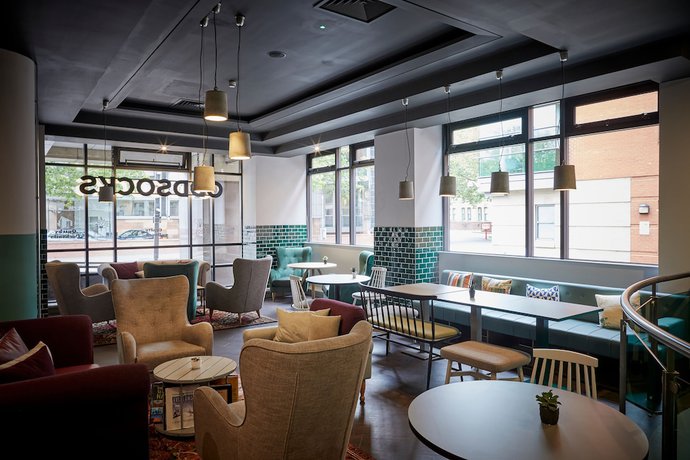 Imagen de los interiores del Hotel Leonardo Manchester Central. Foto 19