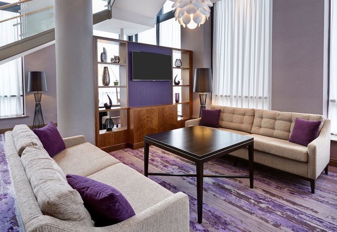 Imagen de los interiores del Hotel Leonardo Milton Keynes. Foto 6