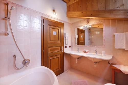 Imagen general del Hotel Leonardo, Moena - Alpe Lusia. Foto 14
