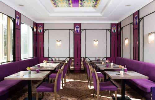 Imagen del bar/restaurante del Hotel Leonardo Munich Arabellapark. Foto 14