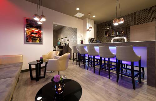 Imagen del bar/restaurante del Hotel Leonardo Munich City Olympiapark. Foto 9