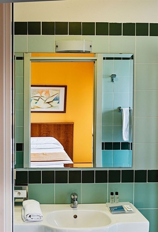 Imagen de la habitación del Hotel Leonardo, Parma. Foto 5