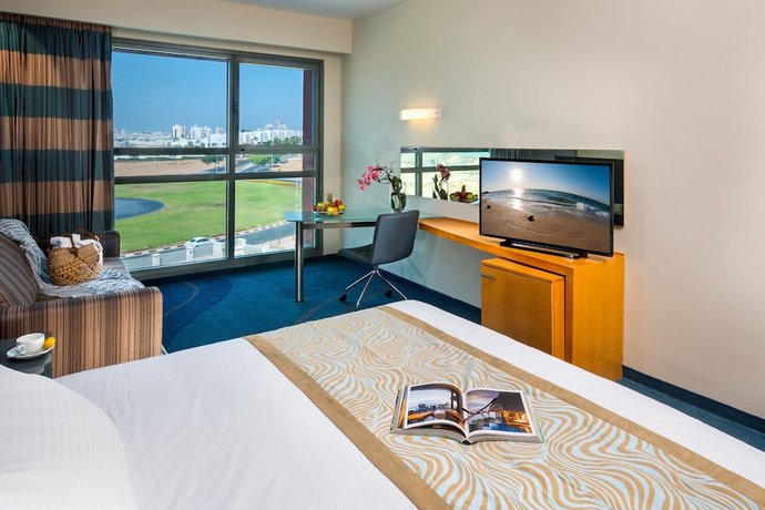 Imagen de la habitación del Hotel Leonardo Plaza Ashdod. Foto 12