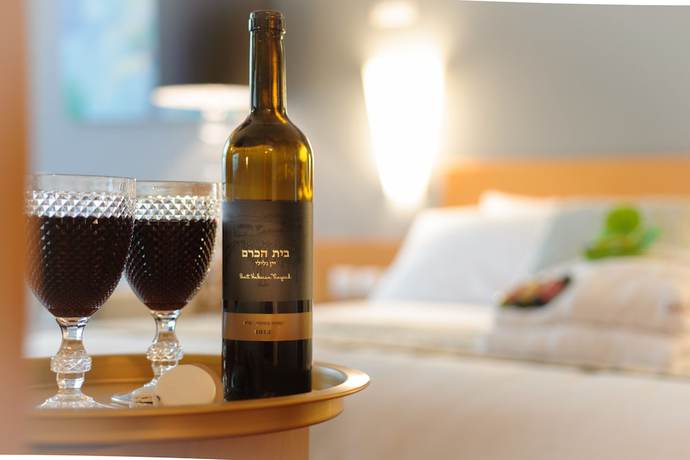 Imagen de la habitación del Hotel Leonardo Plaza Ashdod. Foto 16