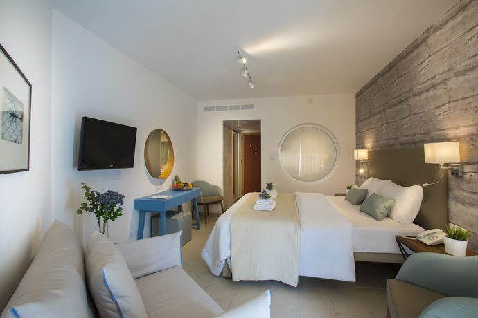 Imagen de la habitación del Hotel Leonardo Plaza Cypria Maris Beach and Spa. Foto 4