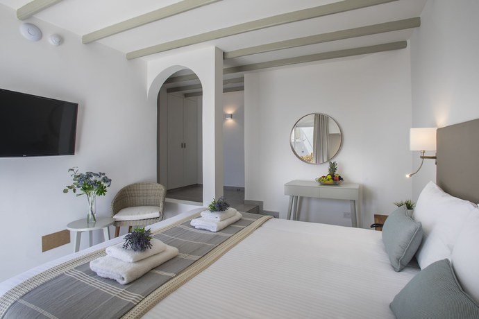 Imagen de la habitación del Hotel Leonardo Plaza Cypria Maris Beach and Spa. Foto 13