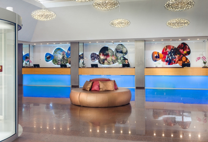 Imagen de los interiores del Hotel Leonardo Plaza Tiberias. Foto 13