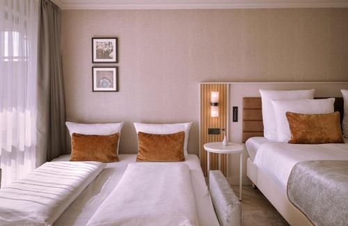 Imagen de la habitación del Hotel Leonardo Royal Baden. Foto 19