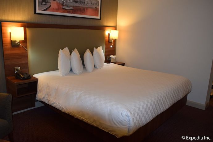 Imagen de la habitación del Hotel Leonardo Royal Birmingham. Foto 12