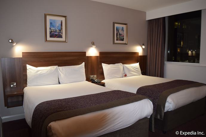 Imagen de la habitación del Hotel Leonardo Royal Birmingham. Foto 13