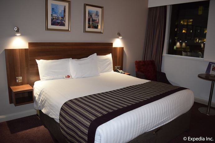 Imagen de la habitación del Hotel Leonardo Royal Birmingham. Foto 14