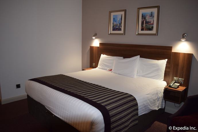 Imagen de la habitación del Hotel Leonardo Royal Birmingham. Foto 15