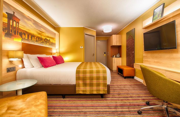 Imagen de la habitación del Hotel Leonardo Royal Edinburgh Haymarket. Foto 10