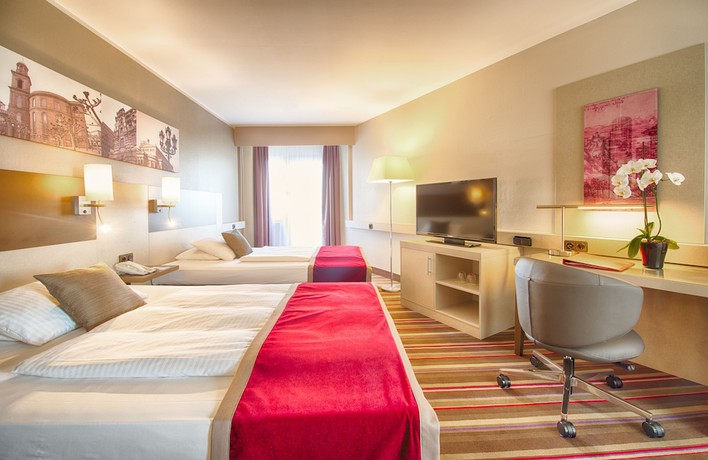 Imagen de la habitación del Hotel Leonardo Royal Frankfurt. Foto 3