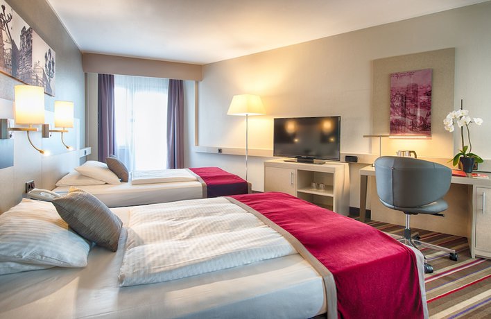 Imagen de la habitación del Hotel Leonardo Royal Frankfurt. Foto 15