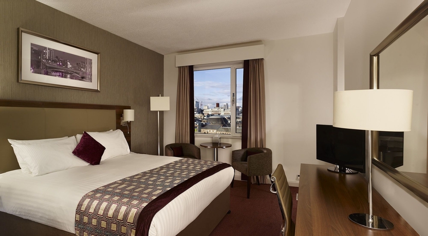 Imagen de la habitación del Hotel Leonardo Royal Glasgow. Foto 7