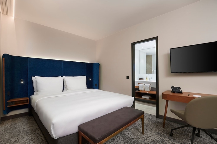Imagen de la habitación del Hotel Leonardo Royal Hotel Munich Bavaria Towers. Foto 5