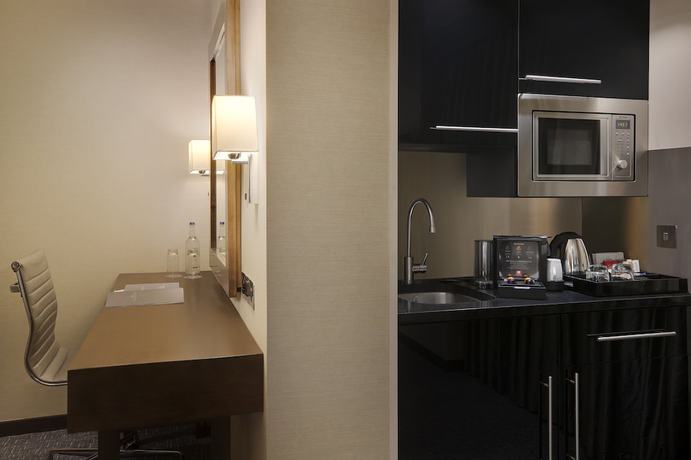 Imagen de la habitación del Hotel Leonardo Royal London St Paul's. Foto 11