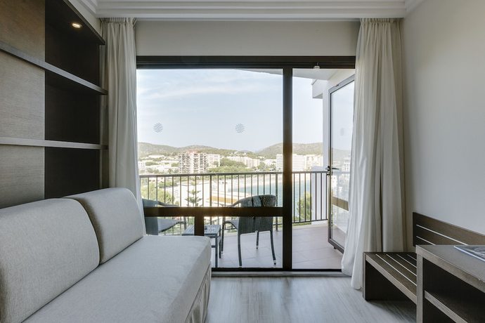 Imagen de la habitación del Hotel Leonardo Royal Mallorca. Foto 3