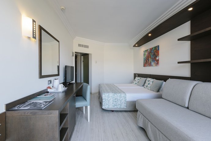 Imagen de la habitación del Hotel Leonardo Royal Mallorca. Foto 15