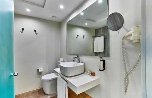 Imagen de la habitación del Hotel Leonardo Royal Mallorca. Foto 12