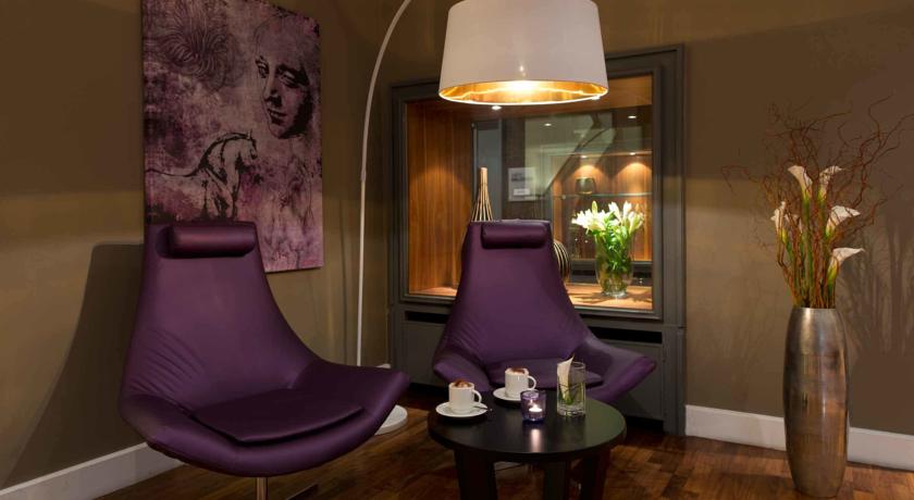 Imagen de los interiores del Hotel Leonardo Royal Mannheim. Foto 10