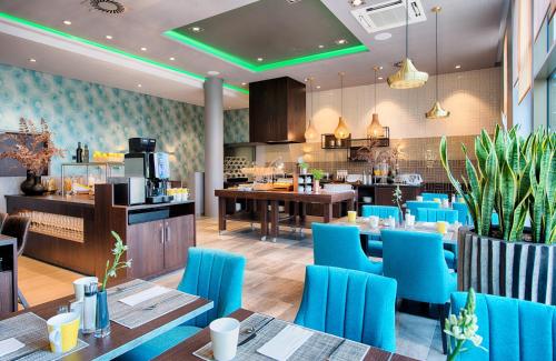 Imagen del bar/restaurante del Hotel Leonardo Royal Ulm. Foto 13