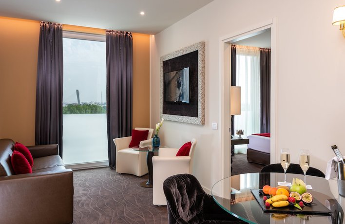 Imagen de la habitación del Hotel Leonardo Royal Venice Mestre. Foto 4