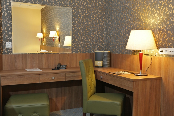 Imagen de la habitación del Hotel Leonardo Royal Warsaw. Foto 2