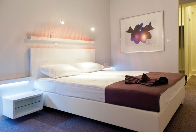 Imagen de la habitación del Hotel Leonardo, SKOPJE. Foto 10