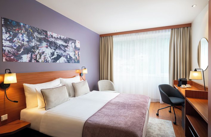 Imagen de la habitación del Hotel Leonardo Salzburg City Center. Foto 6