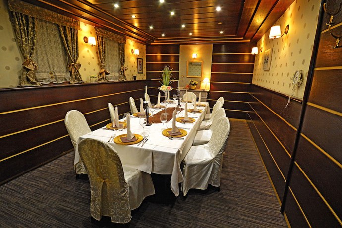 Imagen de los interiores del Hotel Leonardo, Slovenska Bistrica. Foto 16