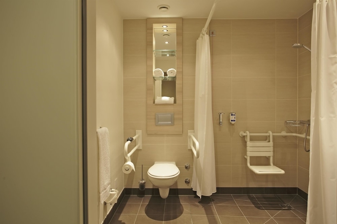 Imagen de la habitación del Hotel Leonardo Smart Berlin Alexanderplatz. Foto 15