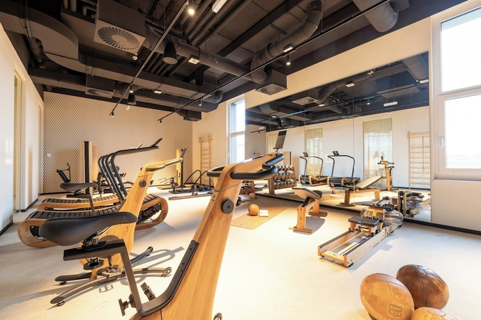 Imagen de los interiores del Hotel Leonardo Smart Vienna Airport. Foto 14