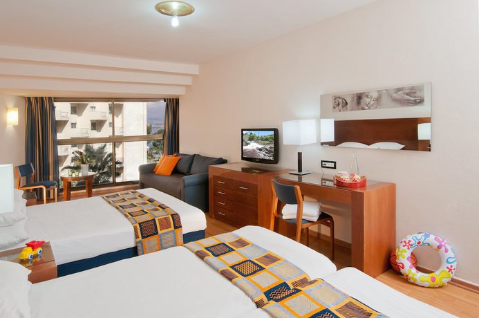 Imagen de la habitación del Hotel Leonardo Tiberias. Foto 7