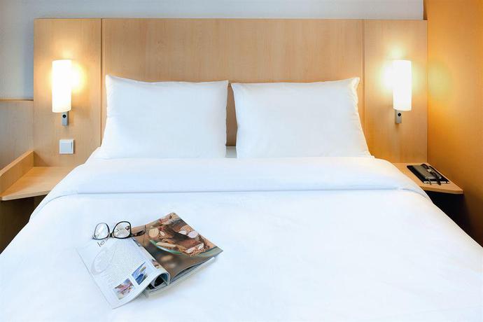 Imagen de la habitación del Hotel Leonardo Verona. Foto 6