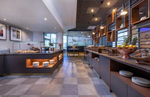 Imagen del bar/restaurante del Hotel Leonardo Verona. Foto 11