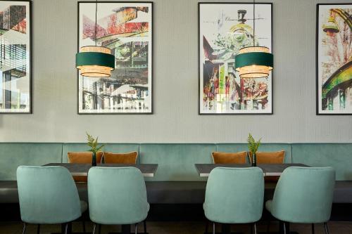 Imagen del bar/restaurante del Hotel Leonardo Vienna City West. Foto 13