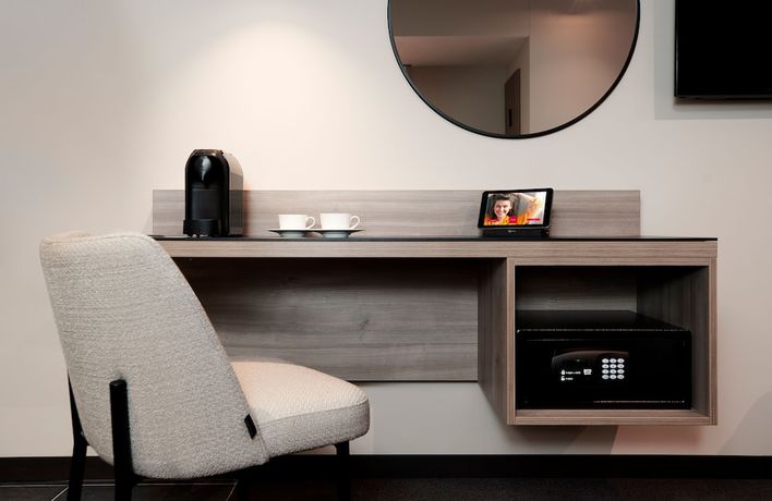 Imagen de la habitación del Hotel Leonardo Vienna City West. Foto 16