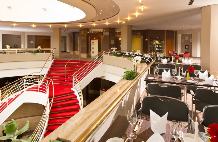 Imagen del bar/restaurante del Hotel Leonardo Weimar. Foto 4