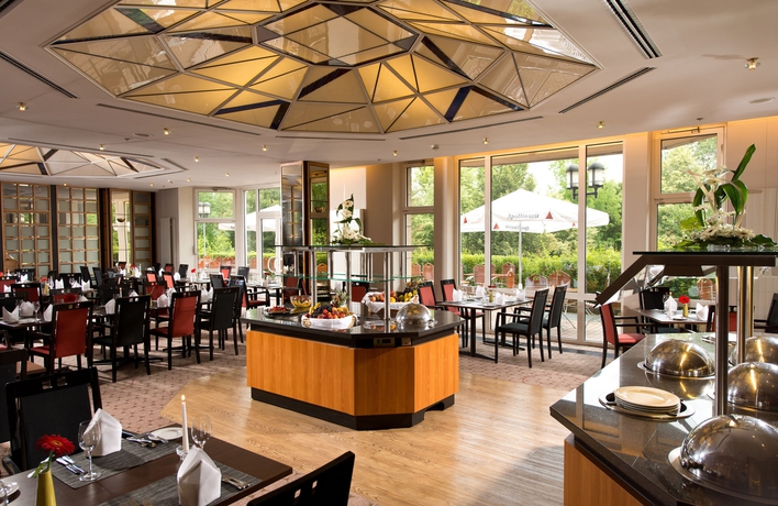 Imagen del bar/restaurante del Hotel Leonardo Weimar. Foto 6