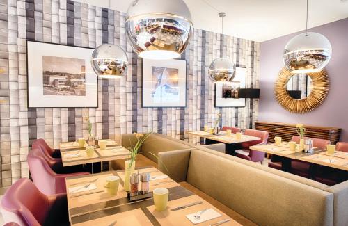 Imagen del bar/restaurante del Hotel Leonardo Wolfsburg City Center. Foto 10