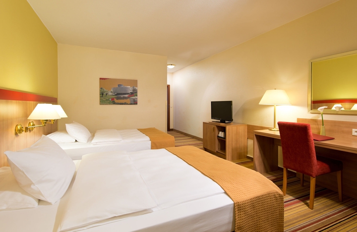 Imagen de la habitación del Hotel Leonardo Wolfsburg City Center. Foto 10