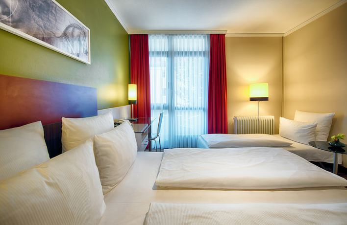 Imagen de la habitación del Hotel Leonardo and Residenz München. Foto 7